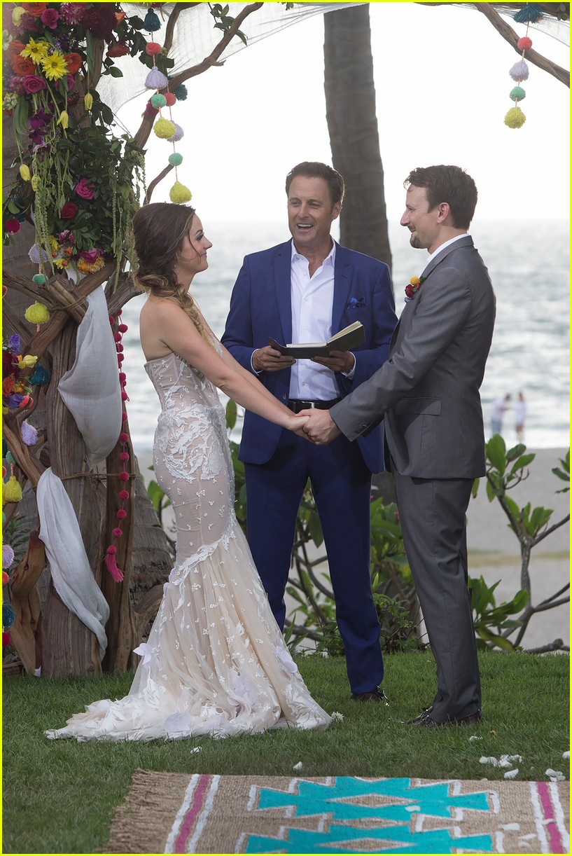 carly waddell evan bass wedding pics bachelor in paradise 033942342