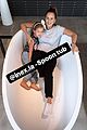 pregnant jessica alba and family go bathtub shopping 05