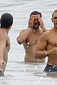 orlando bloom goes shirtless in malibu for labor day weekend 03