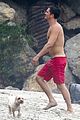 orlando bloom goes shirtless in malibu for labor day weekend 13