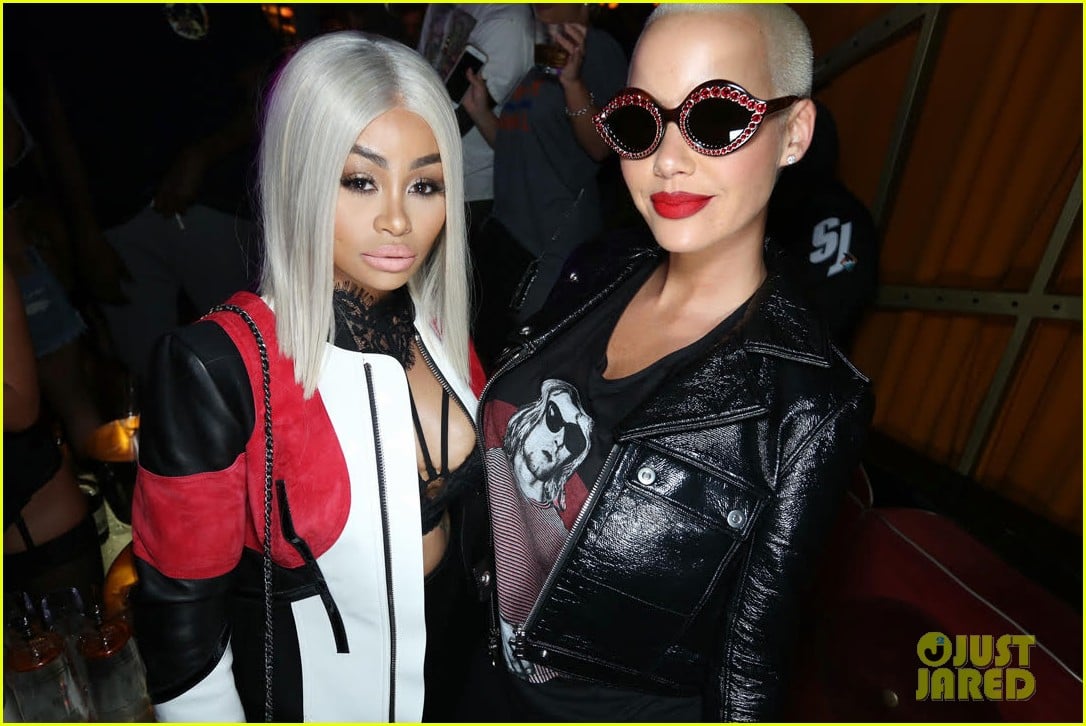 blac chyna parties with amber rose in hollywood 03