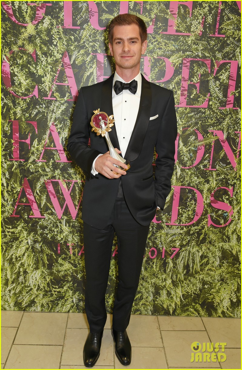 andrew garfield colin firth help honor at green carpet fashion awards 193964020