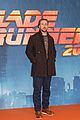 ryan gosling harrison ford hit london for blade runner 2049 press tour 08
