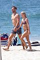 julianne hough husband brooks laich show off their hot beach bodies 05