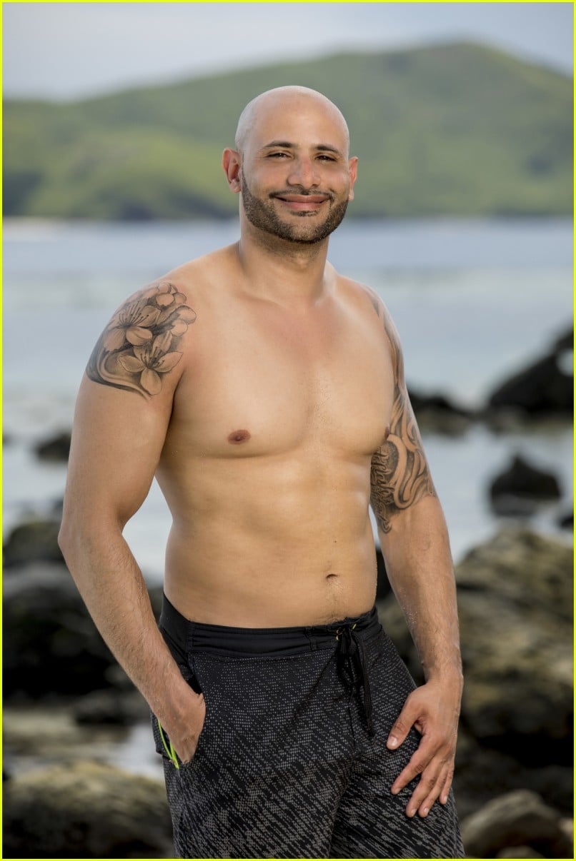 survivor fall 2017 who is the hottest guy 19