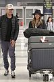 pregnant jessica alba and cash warren touch down in nyc 07
