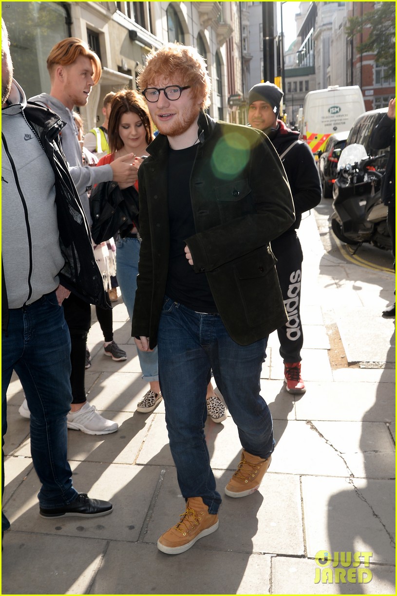 ed sheeran went to the pub before the hospital 04