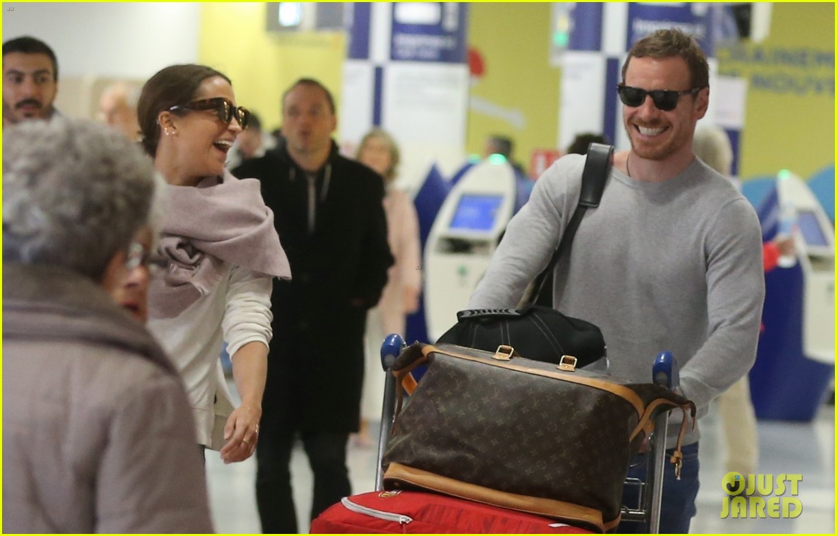 michael fassbender alicia vikander spotted at airport ahead of possible wedding 103972419