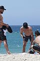 chris hemsworth goes shirtless at beach in australia 25