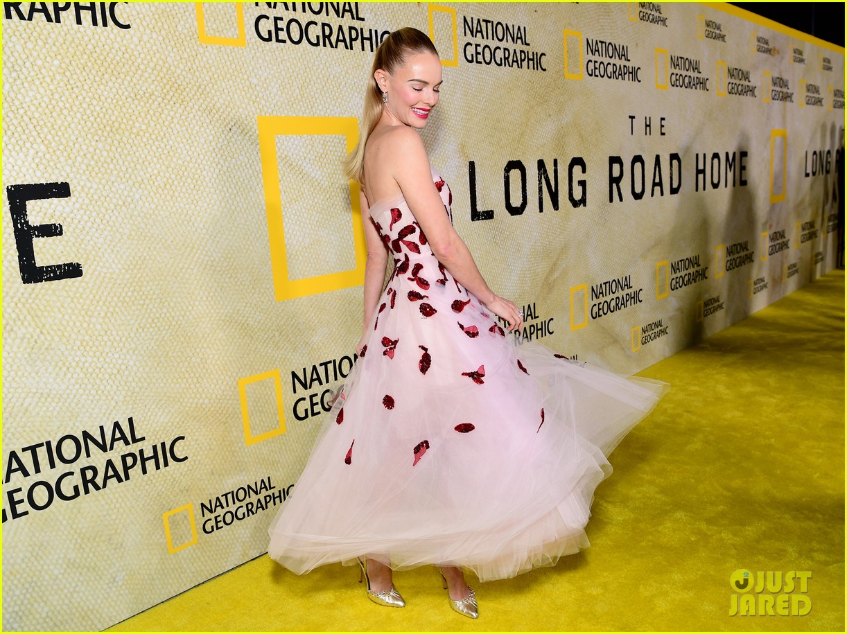 kate bosworth premieres the long road home 073980054