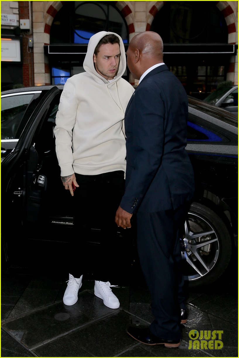 Bedroom Floor Lyrics By Liam Payne A Deep Dive Into Meaning And Emotion