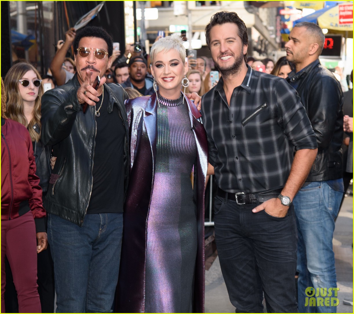'American Idol' Judges Katy Perry, Luke Bryan & Lionel Richie Share(00)