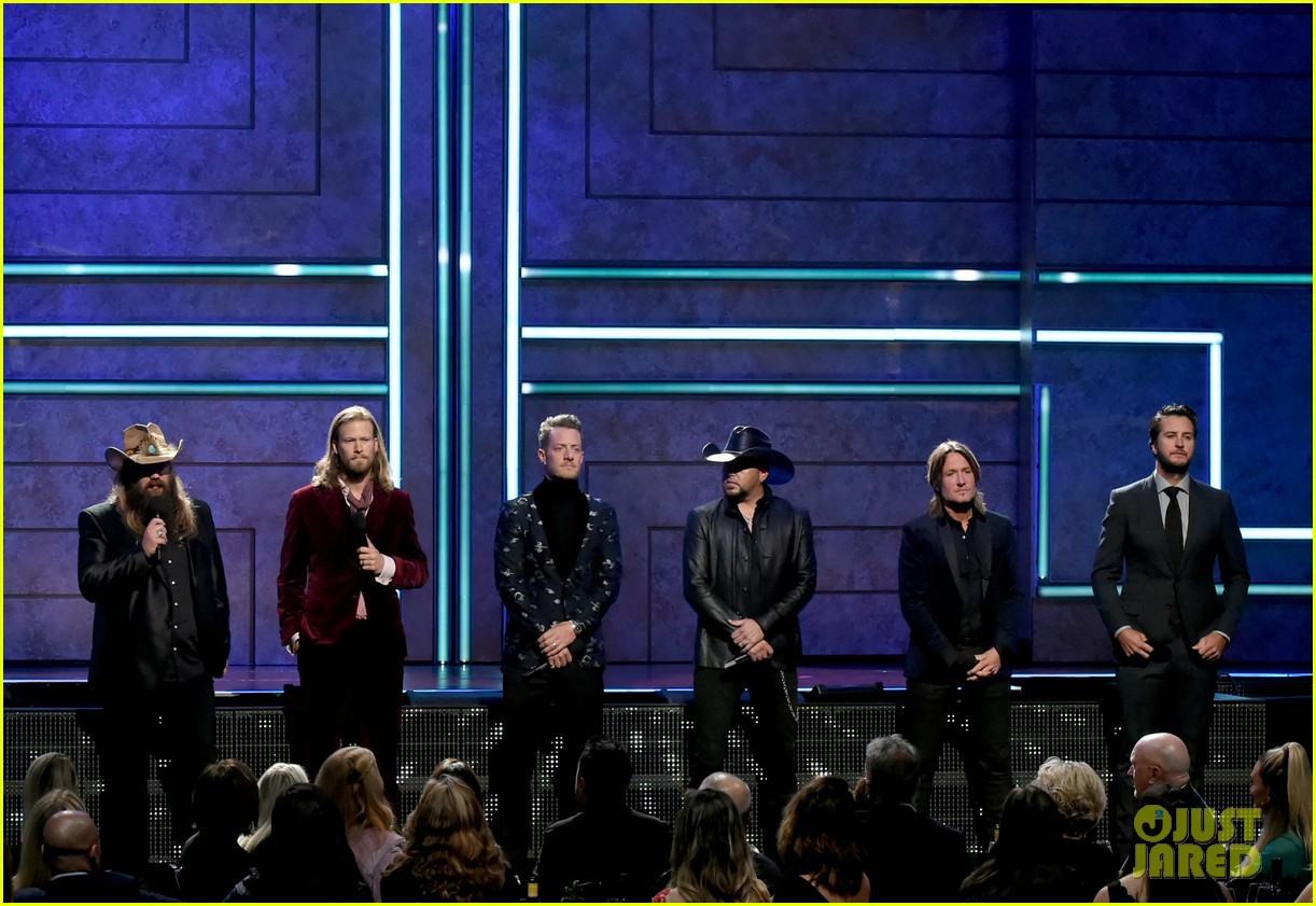 Jason Aldean, Keith Urban, & Luke Bryan Open CMT Artists of the Year