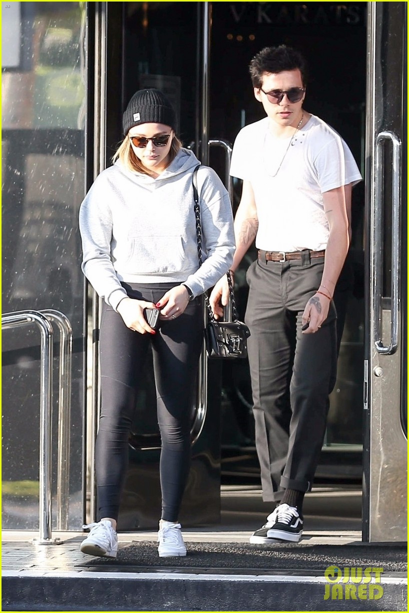 brooklyn beckham chloe moretz couple up for afternoon date 023992504