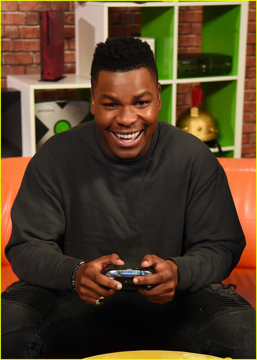 john boyega joins xbox live sessions to play star wars battlefront ii 073988059