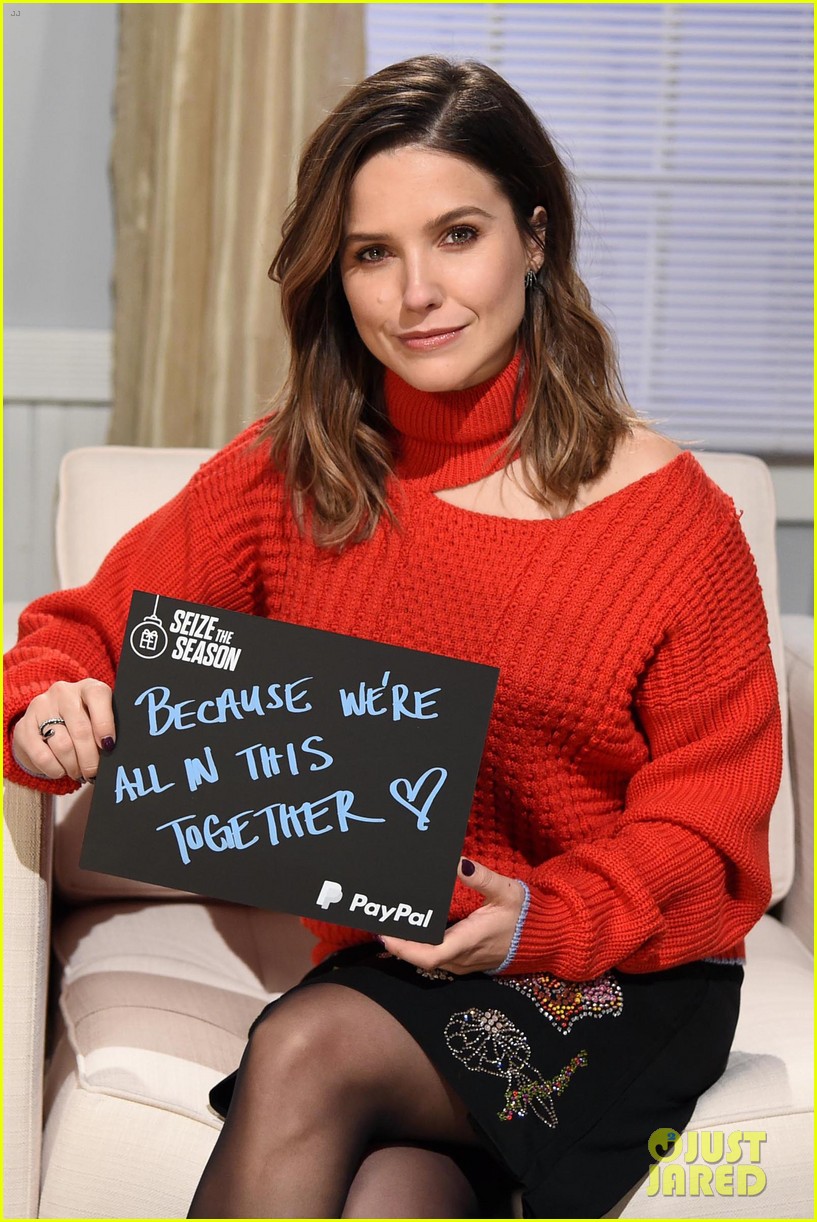 sophia bush teams up with paypal in support of givingtuesday movement 01