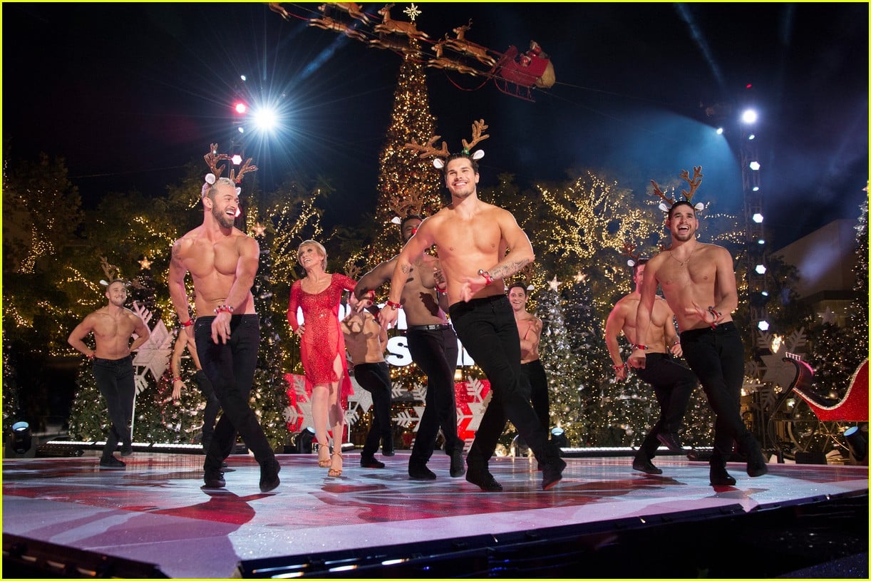 dancing with the stars men go shirtless sexy santas 12