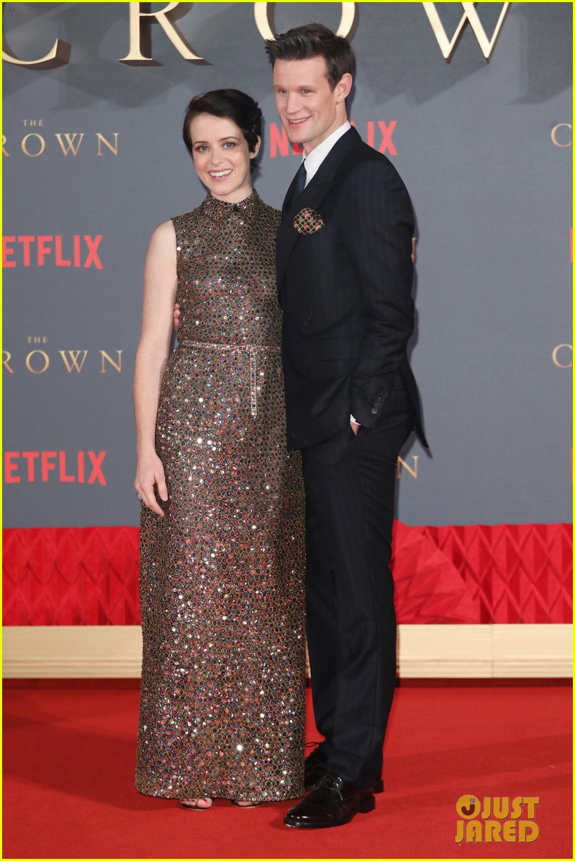 Claire Foy & Matt Smith Reunite in London for 'The Crown' Season Two(00)
