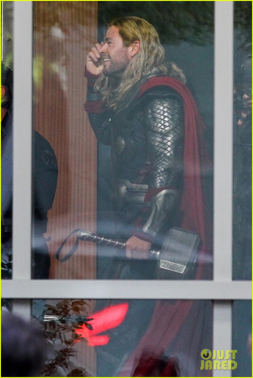 tom hiddleston gets into loki costume for avengers 4 01