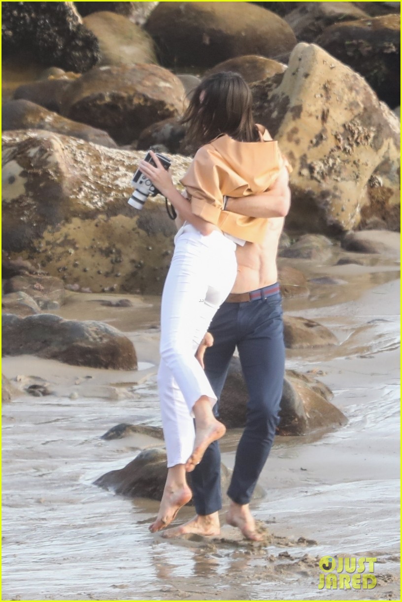 kendall jenner joins hot shirtless guy for beach photo shoot 513983955
