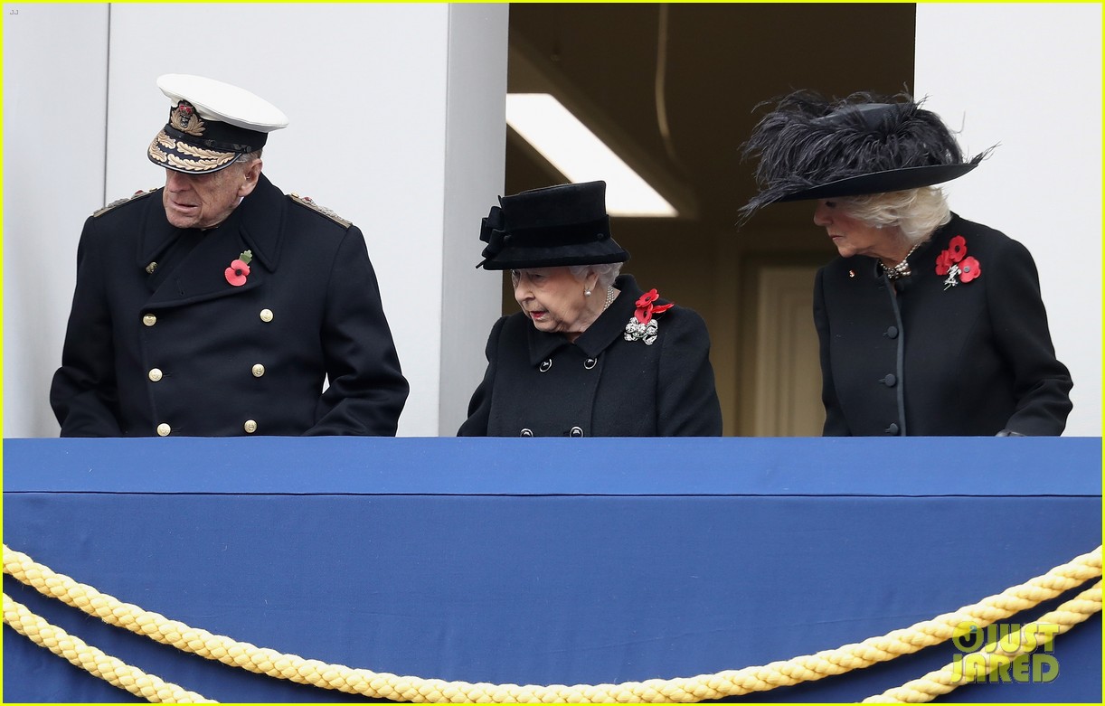 kate middleton remembrance sunday 13