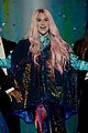 kesha performs learn to let go at mtv emas 2017 01
