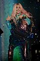 kesha performs learn to let go at mtv emas 2017 03