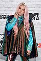 kesha performs learn to let go at mtv emas 2017 04