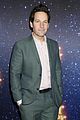 seth meyers wife alexi ashe debuts baby bump at meteor shower opening night 01