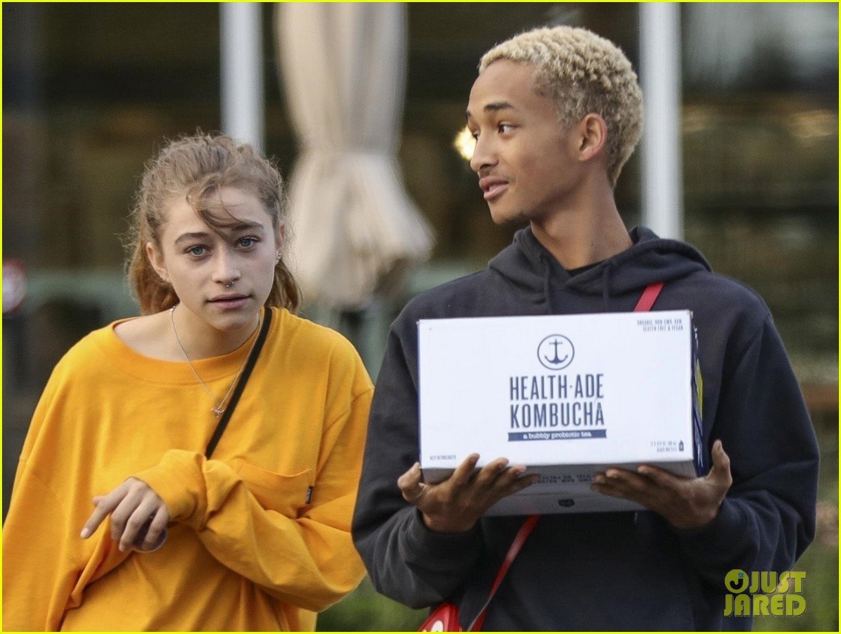 Icon Swirlin': Jaden Smith Brings His Latest Wild White Girlfriend To The  EMA Awards - Bossip, image size:1222x922