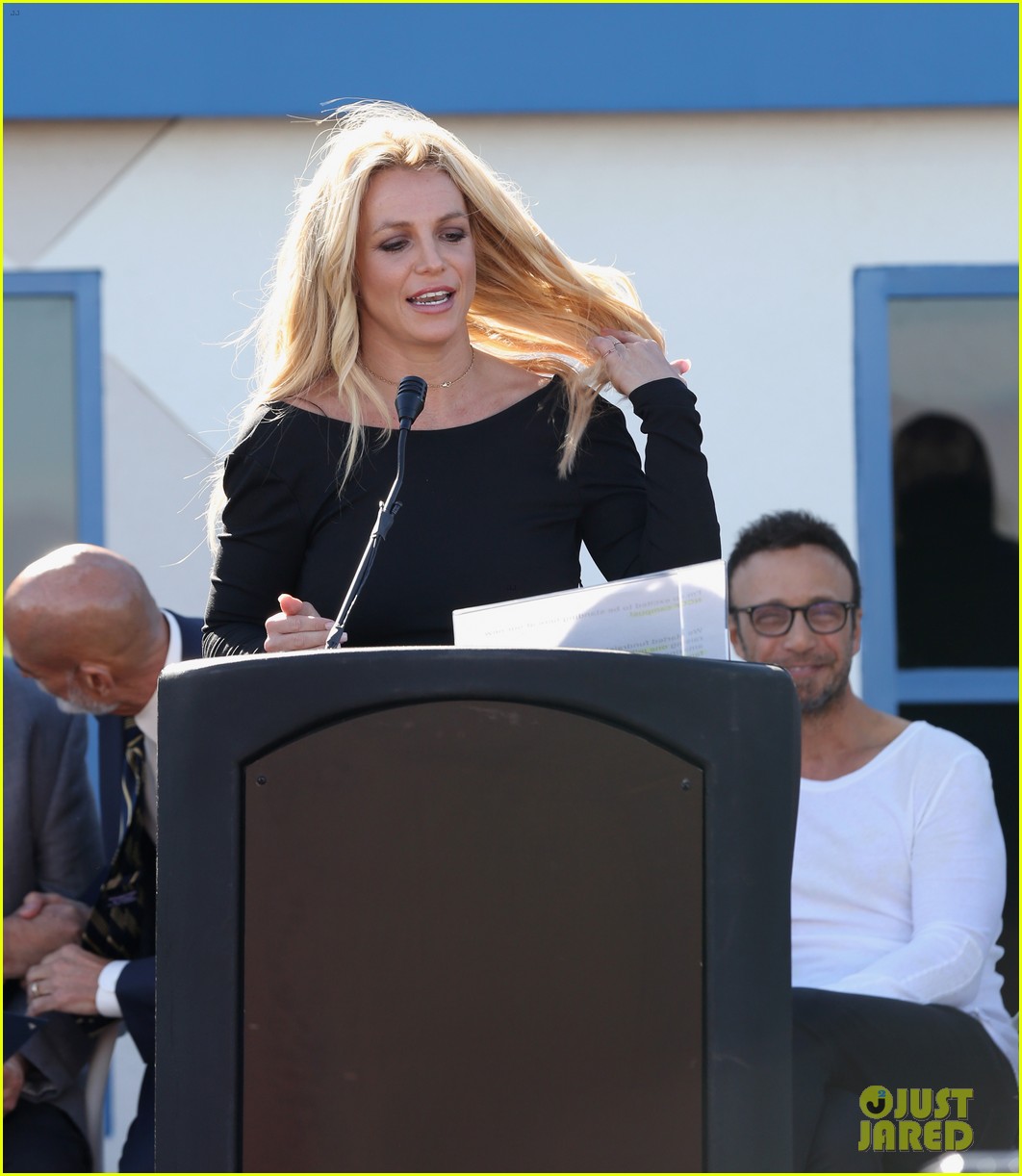 Britney Spears Opens Children’s Cancer Foundation Campus in Las Vegas
