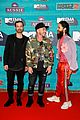 thirty seconds to mars are jokesters on red carpet at mtv emas 01