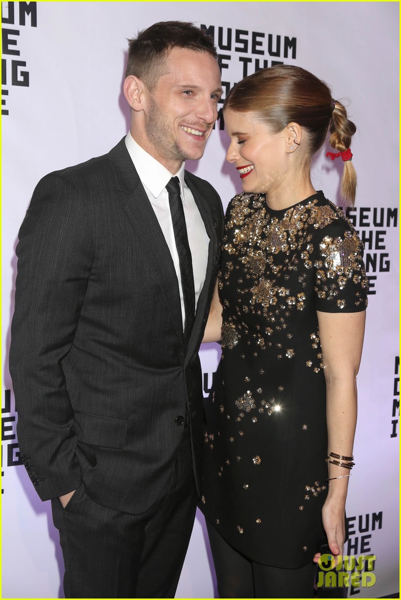 jamie bell kate mara step out to honor annette bening at museum of moving image 07