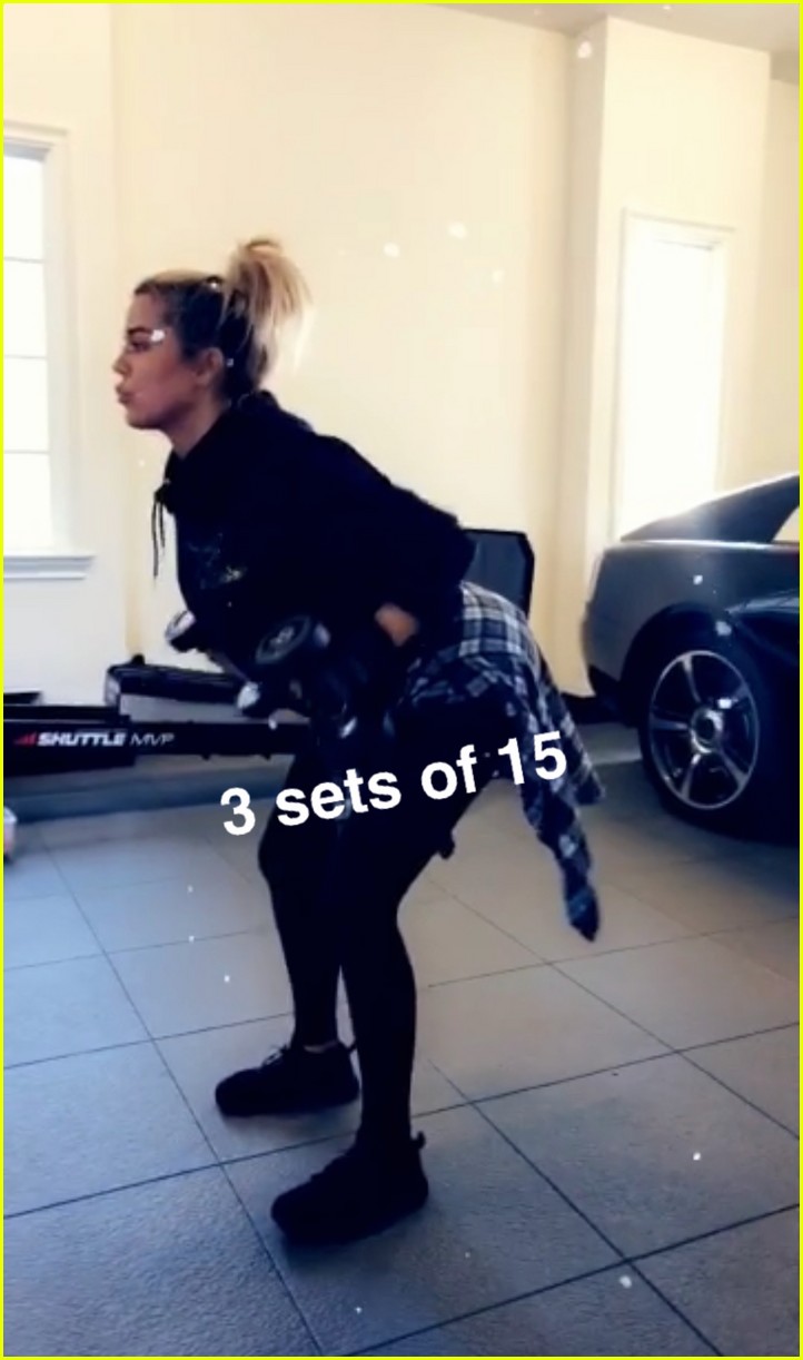 Khloe Kardashian Reveals How Her Workouts Changed After Getting(01)