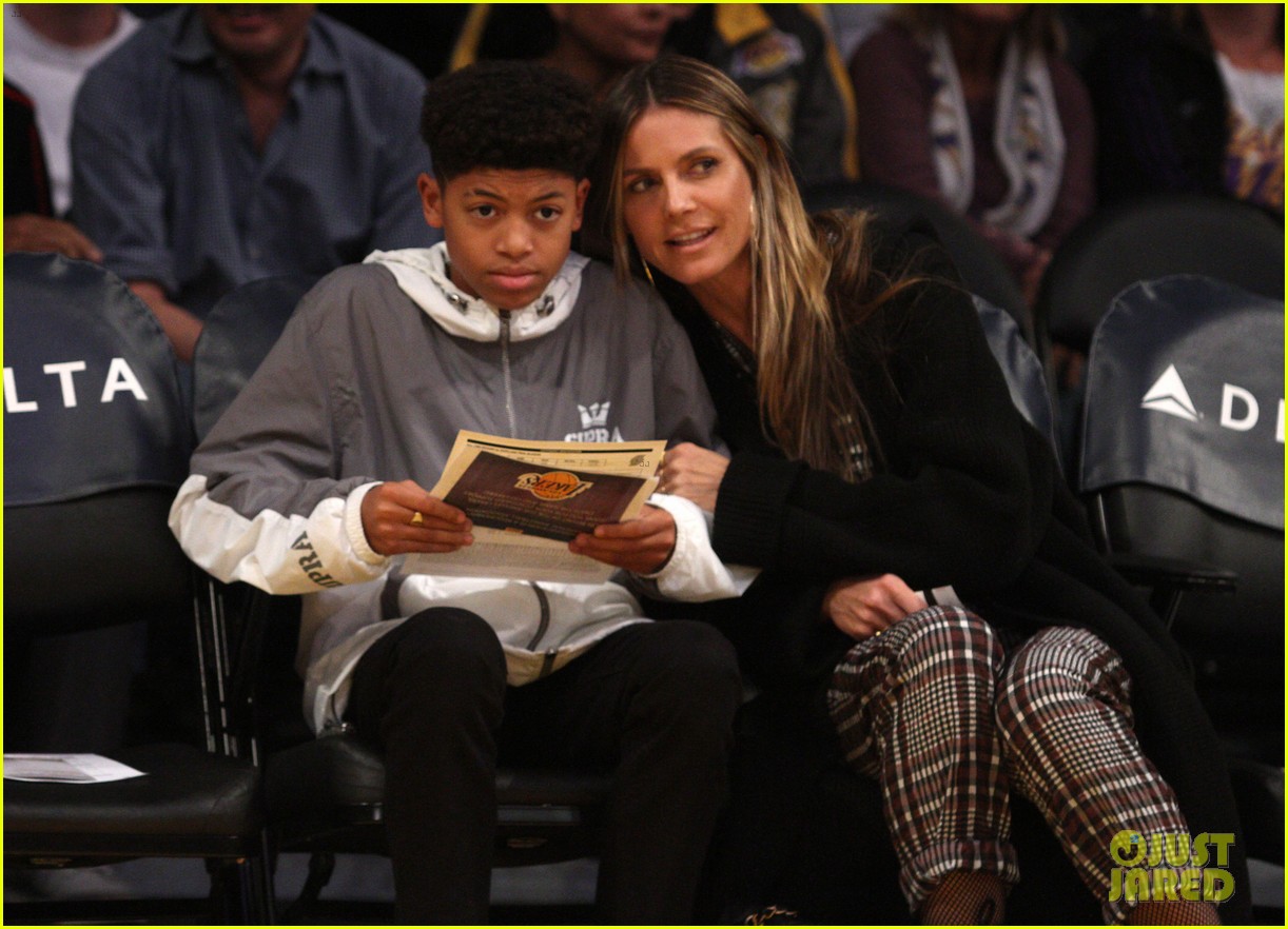 heidi klum son henry sit courtside at the lakers game 014004887