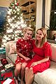 reese witherspoon her family get festive on christmas eve 03