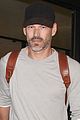 leann rimes eddie cibrian hold hands while jetting out of town 04