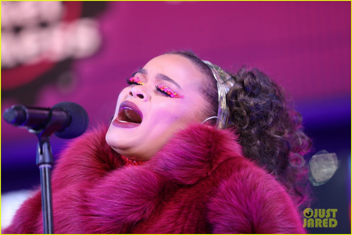 andra day new years eve 02