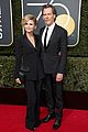 kevin bacon and wife kyra sedgwick share a smooch at golden globes 2018 03