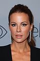 kate beckinsale and emily ratajkowski turn heads at instyles golden globes 2018 after party 27