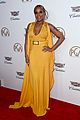 mary j blige brigthens up in yellow at pga awards 2018 01
