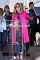 sophia bush joins forces with marisa tomei connie britton at womens march 2018 in la 16