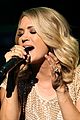 carrie underwood photographed 07