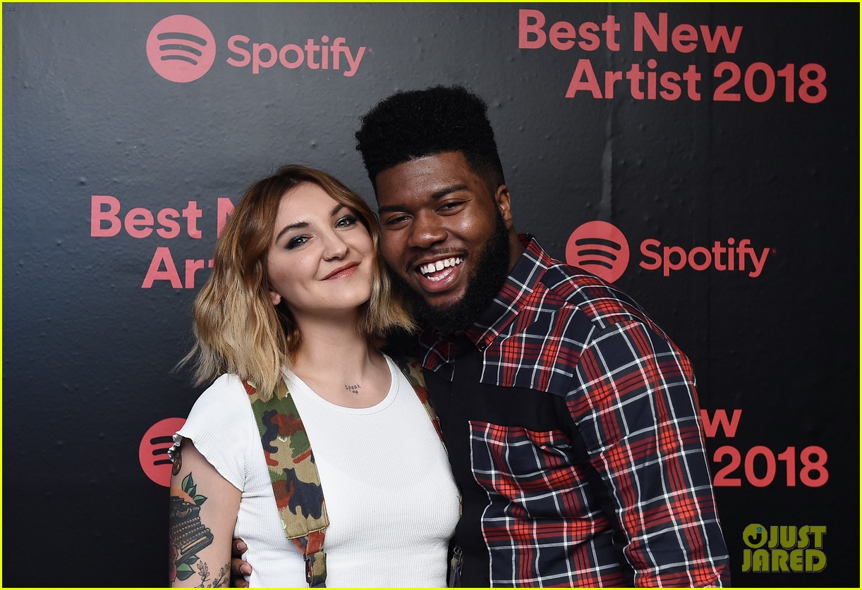 ansel elgort khalid alessia cara and more attend spotifys nest new artist party 044021571