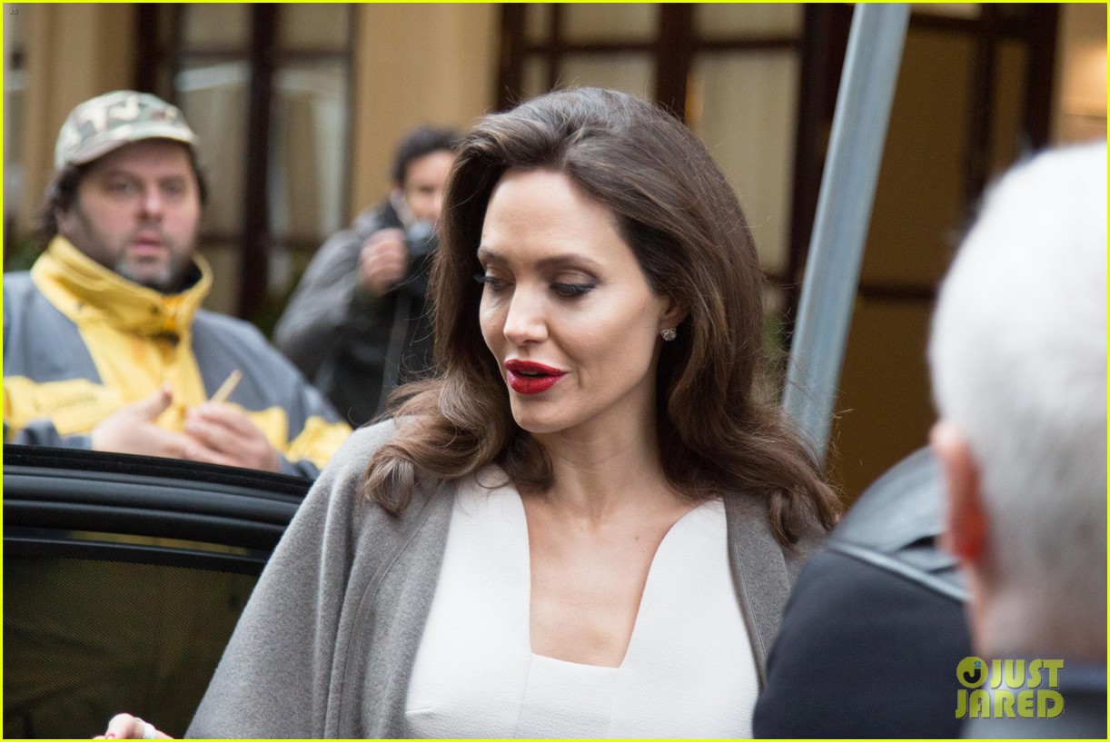angelina jolie meets with french first lady brigitte macron 014024453