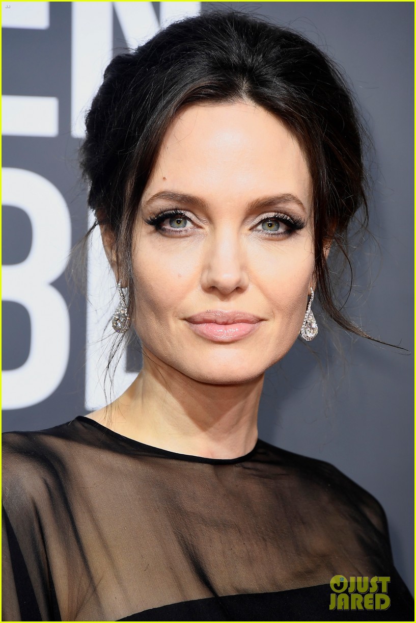 angelina jolie son pax wears times up pin golden globes 2018 17