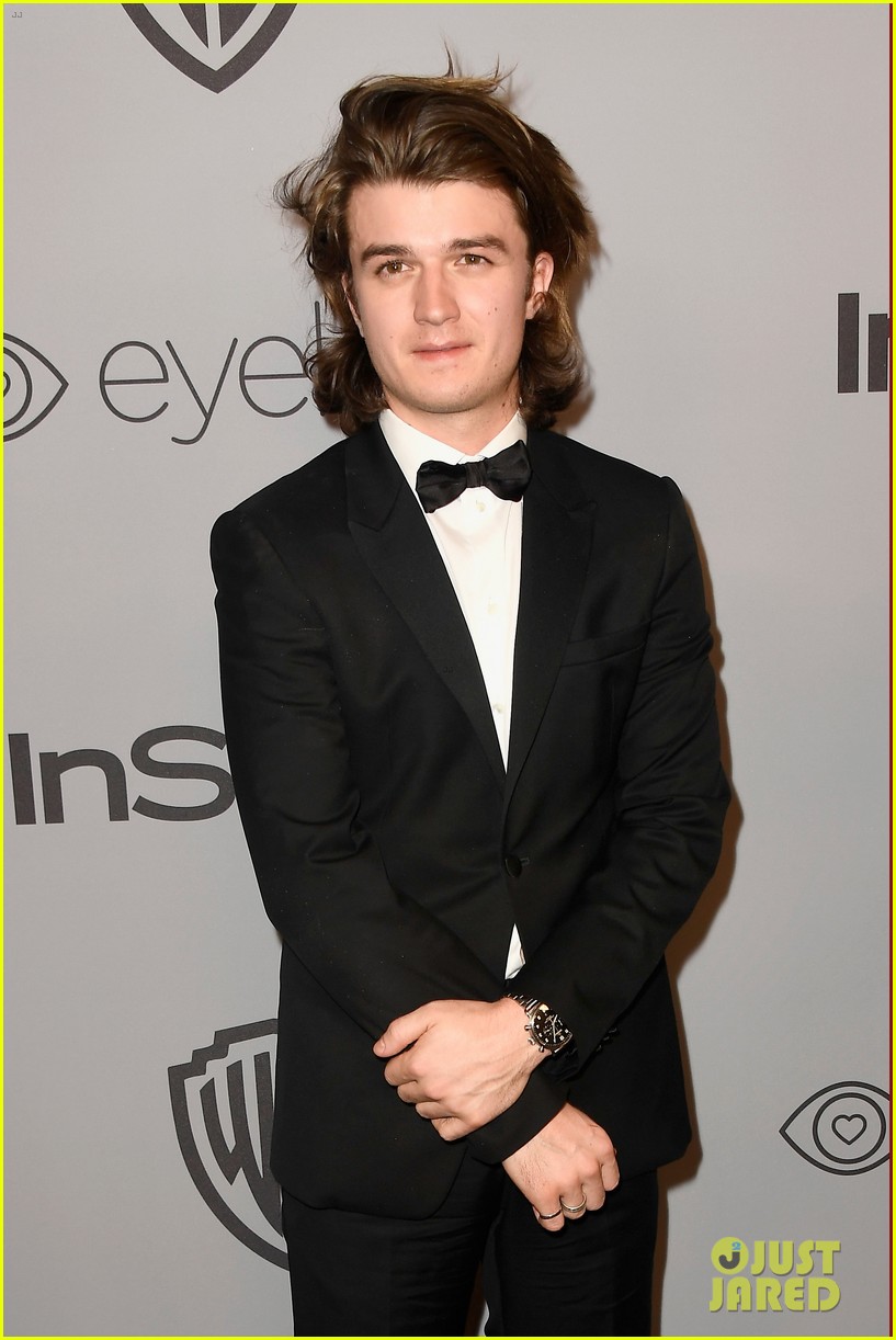 joe keery and girlfriend maika moroe couple up at instyles golden globes 2018 after party 074010577
