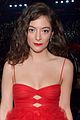 lorde is joined by younger brother angelo at grammys 2018 06