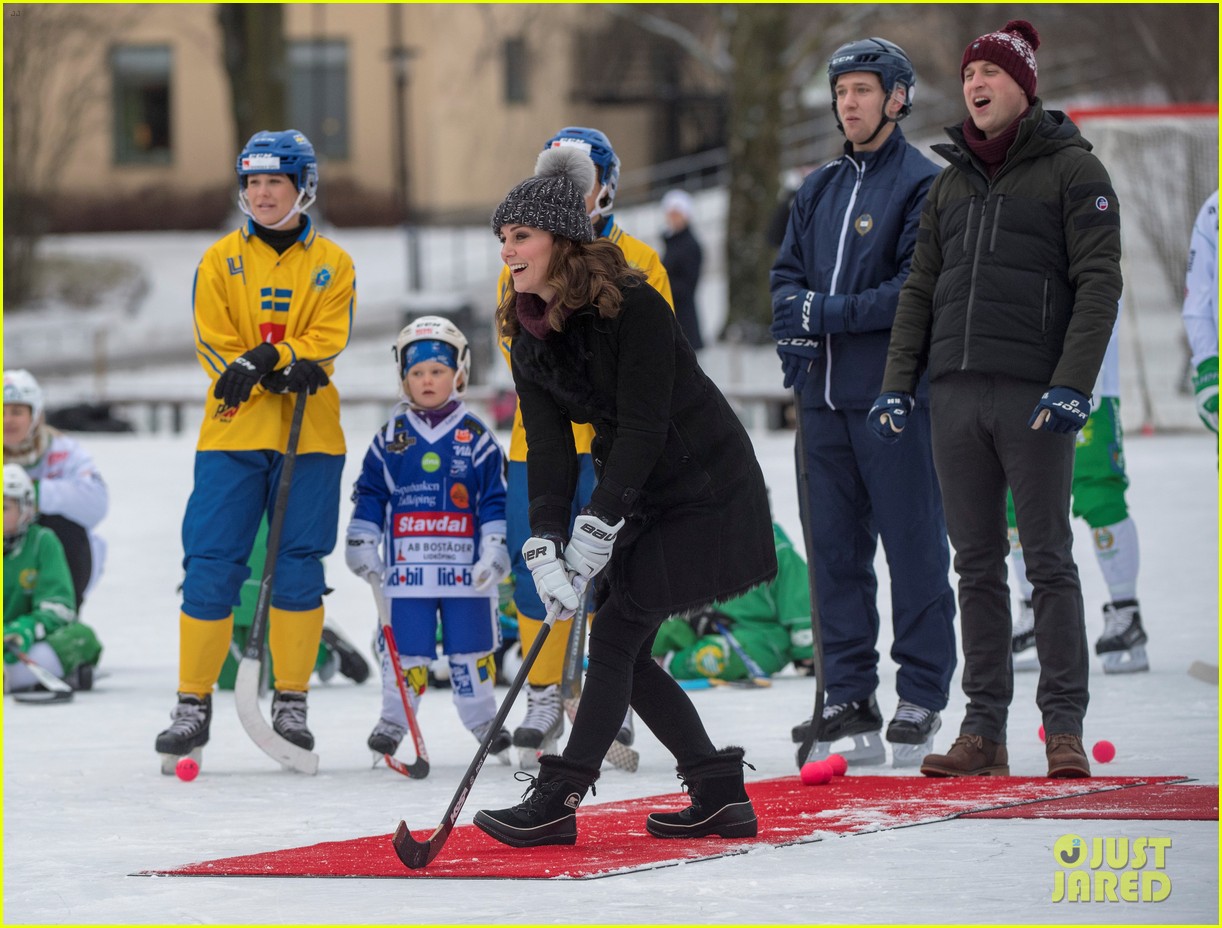 pregnant kate middleton prince william hit the ice meet with swedish royal family 084024571