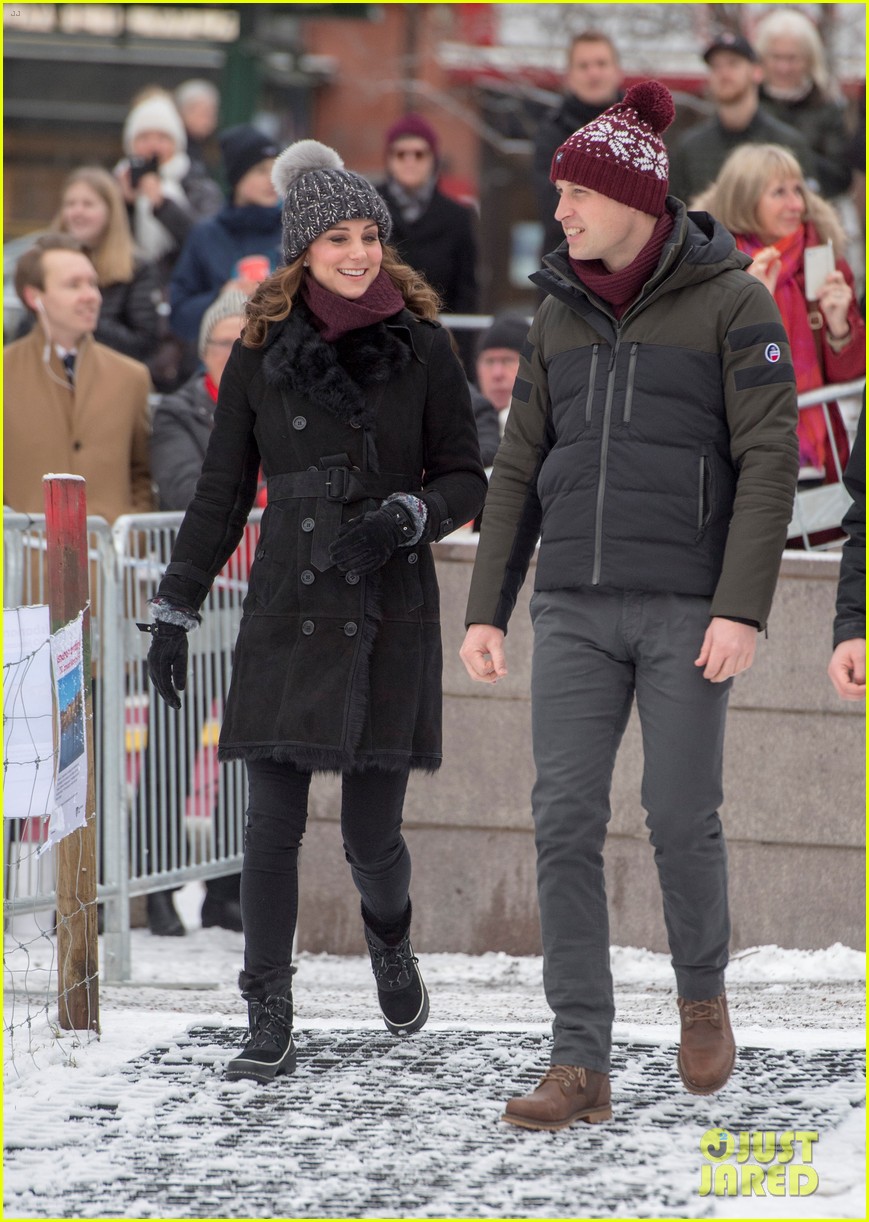 pregnant kate middleton prince william hit the ice meet with swedish royal family 324024595